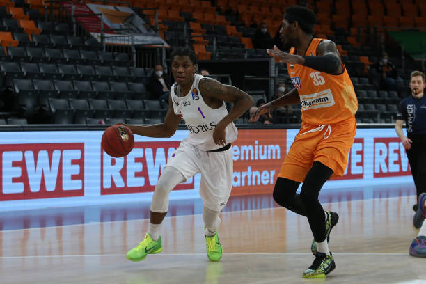 球迷普遍反 球迷普遍反